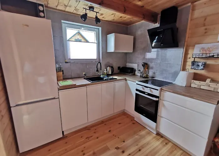 بيت للعطل Zbychowko