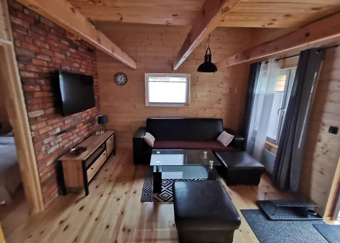 بيت للعطل Zbychowko